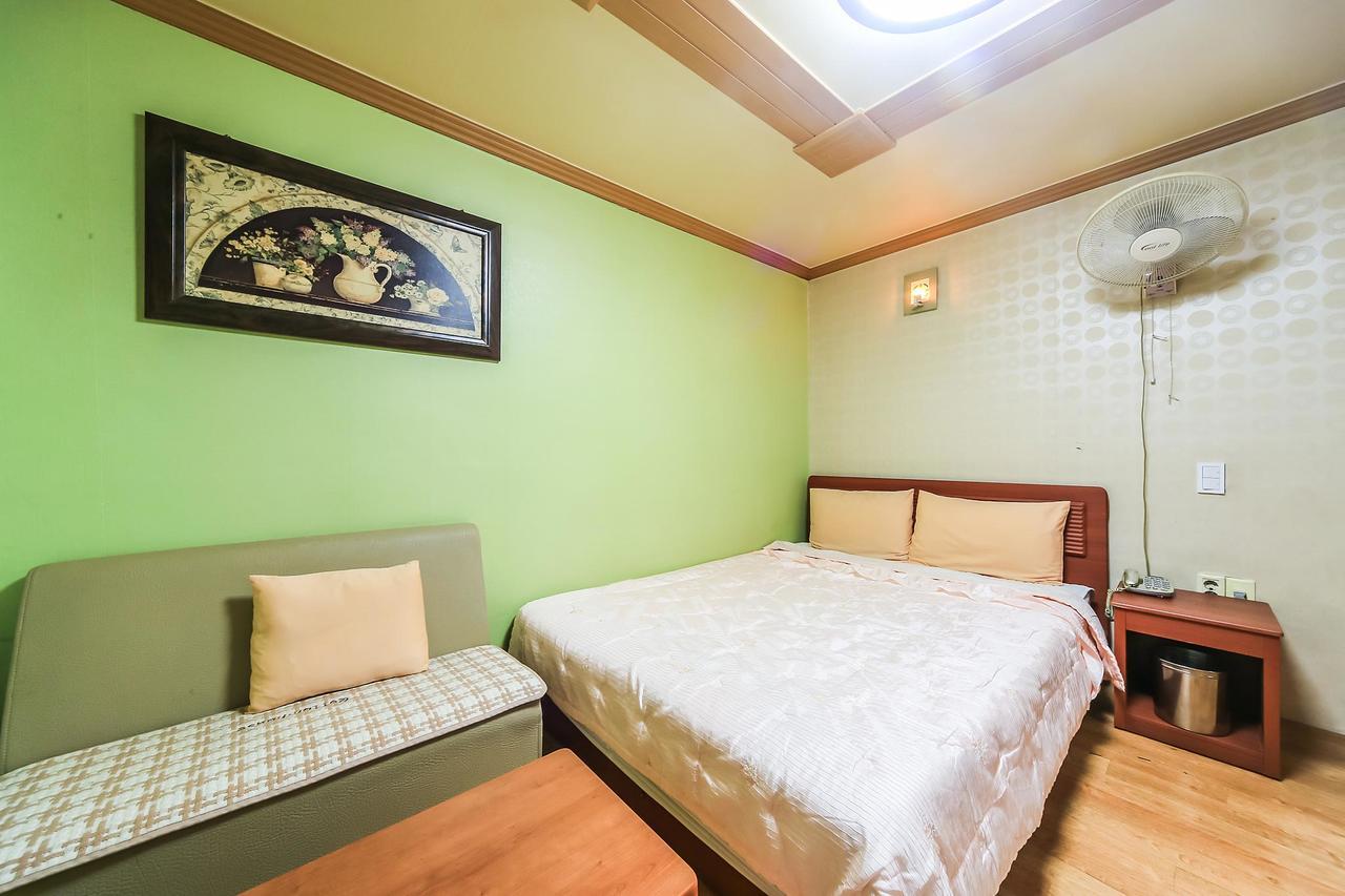 Nampo One Motel Пусан Екстер'єр фото