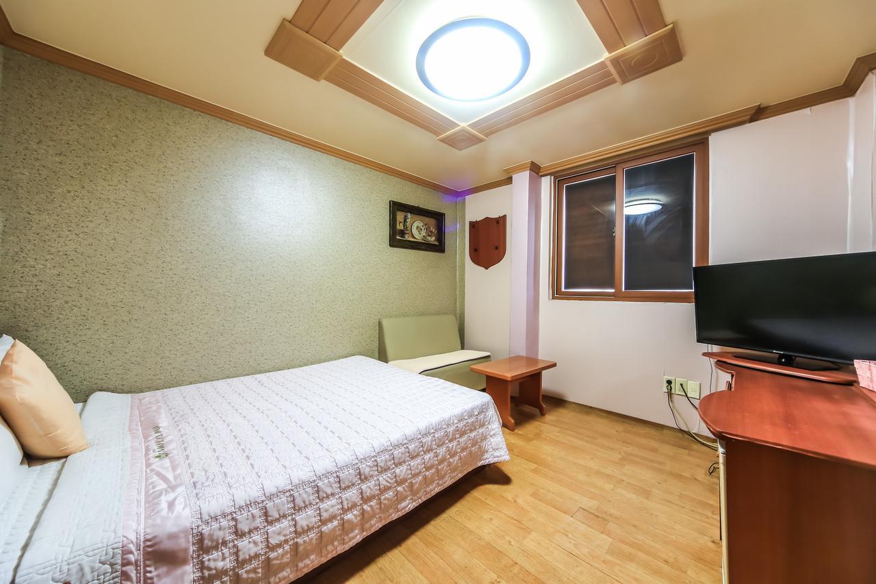 Nampo One Motel Пусан Екстер'єр фото